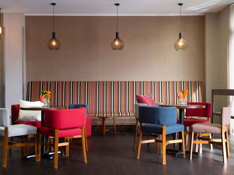 Mercure Newcastle - Kempsey Accommodation 12