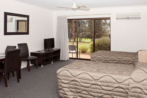Comfort Inn & Suites Riverland - Kempsey Accommodation 3