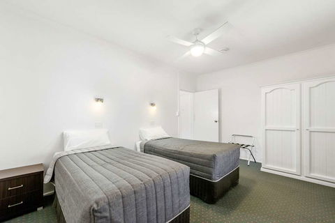 Comfort Inn & Suites Riverland - Kempsey Accommodation 8