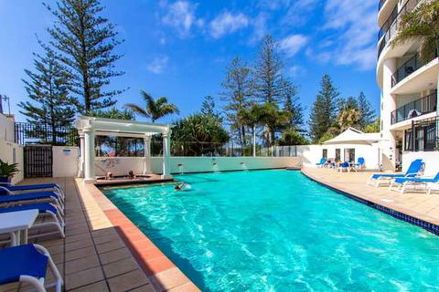 Mantra Coolangatta Beach - Kempsey Accommodation 1