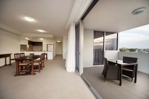 Curtis Central Apartments - Kempsey Accommodation 4