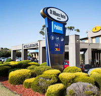 Nightcap at St Albans Hotel - Kempsey Accommodation