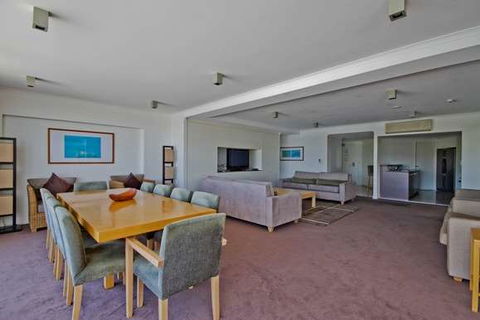 Mantra Ettalong Beach, Ettalong - Kempsey Accommodation 1