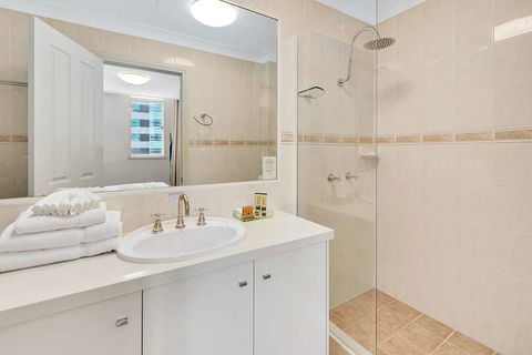 The Manor Apartment Hotel - Kempsey Accommodation 4