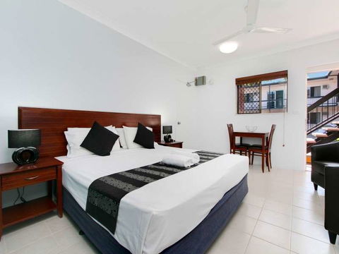 Cairns City Palms - Kempsey Accommodation 9