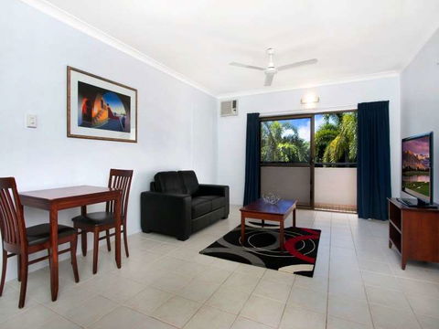 Cairns City Palms - Kempsey Accommodation 14