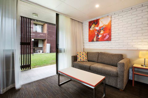Villa Noosa Hotel - Kempsey Accommodation 1