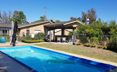 Amber Court Motor Inn - Kempsey Accommodation 2