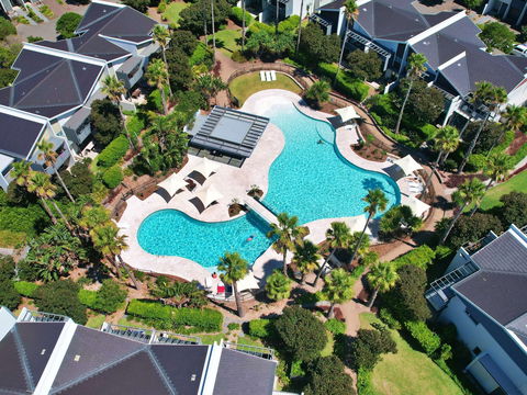 Pullman Magenta Shores Resort - Kempsey Accommodation 1