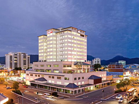 Cairns Central Plaza Apartment - Kempsey Accommodation 0