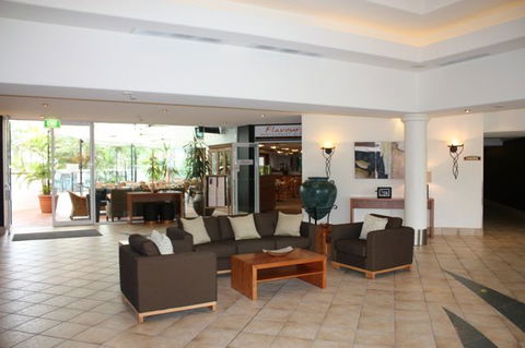 Alpha Sovereign Hotel Gold Coast - Kempsey Accommodation 1