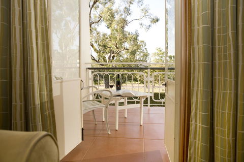University House - ANU - Kempsey Accommodation 5