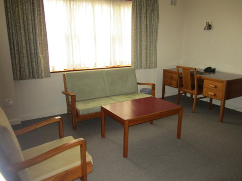 University House - ANU - Kempsey Accommodation 38