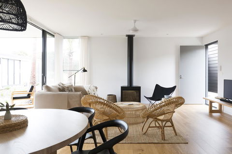 Bangalay Luxury Villas - Kempsey Accommodation 4