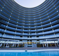 Accommodate Canberra - Manhattan on the Park - Kempsey Accommodation