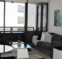 Modern Executive AptBarton1BRWiFiGymSecure ParkingCanberra - Kempsey Accommodation