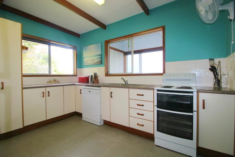 Bally High, 20 Dulconghi Street - Kempsey Accommodation 11