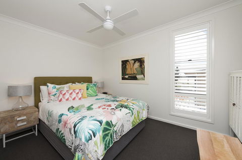 Mollymook Beachfront Penthouse 9 - Kempsey Accommodation 2
