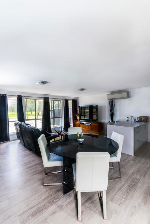 Lure Bed And Breakfast - Kempsey Accommodation 1