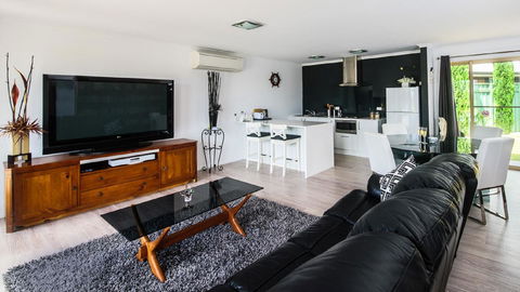 Lure Bed And Breakfast - Kempsey Accommodation 0