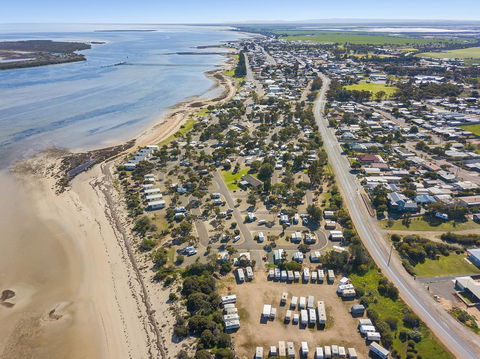 Port Broughton Tourist Park - Kempsey Accommodation 0