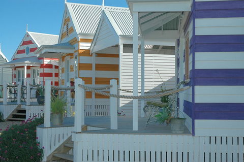 Beach Huts Middleton - Kempsey Accommodation 0