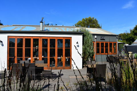 Beach Huts Middleton - Kempsey Accommodation 34