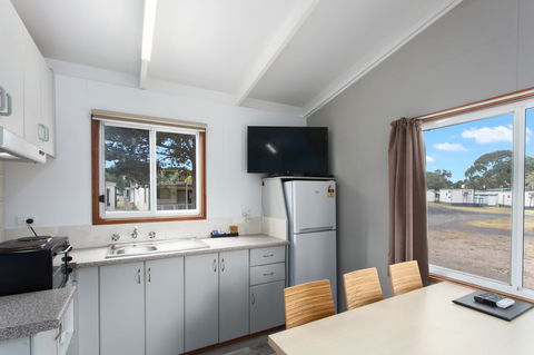 Victor Harbor Holiday Park - Kempsey Accommodation 30