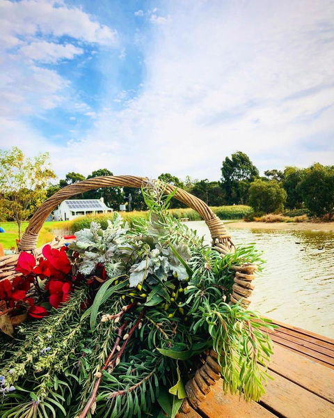 The Lake House Retreat - Kempsey Accommodation 24