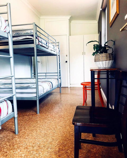 The Lake House Retreat - Kempsey Accommodation 10