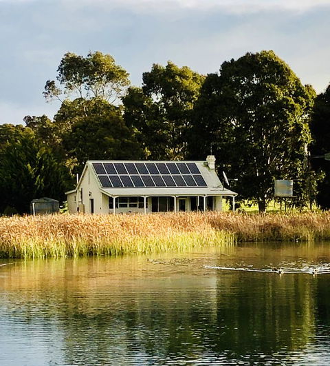 The Lake House Retreat - Kempsey Accommodation 0