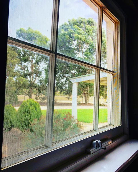 The Lake House Retreat - Kempsey Accommodation 18