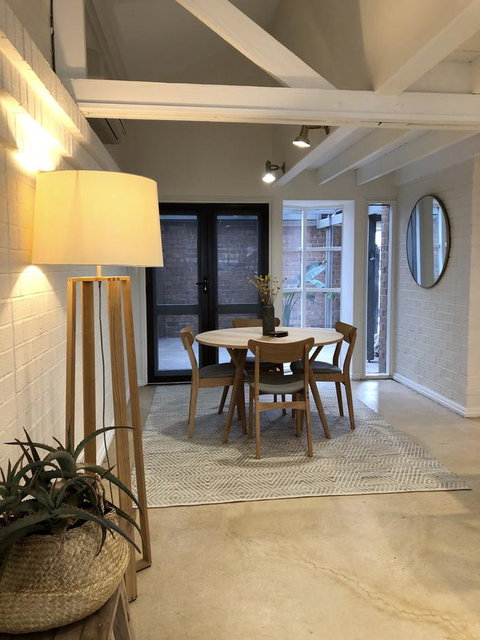 The Loft - Beautiful Central Barossa Apartment - Kempsey Accommodation 3