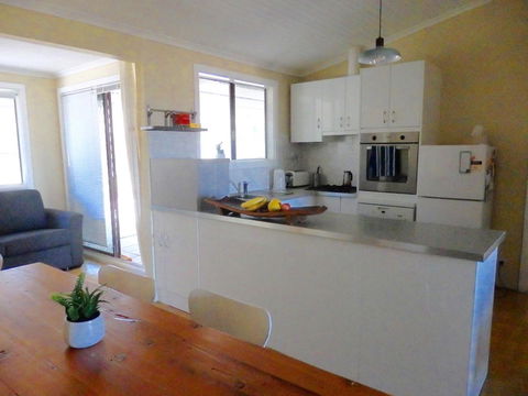 Driftwood On Dover - Kempsey Accommodation 3
