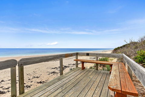 'The Hidden Diamond' - Normanville - Kempsey Accommodation 1