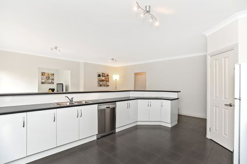 'The Hidden Diamond' - Normanville - Kempsey Accommodation 19