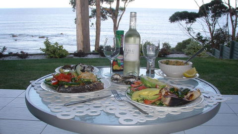 Mollymook Beach Waterfront - Kempsey Accommodation 3