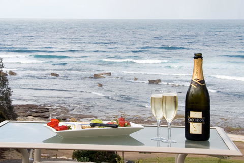 Mollymook Beach Waterfront - Kempsey Accommodation 9
