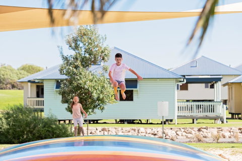 The Retreat West Beach Parks - Kempsey Accommodation 5