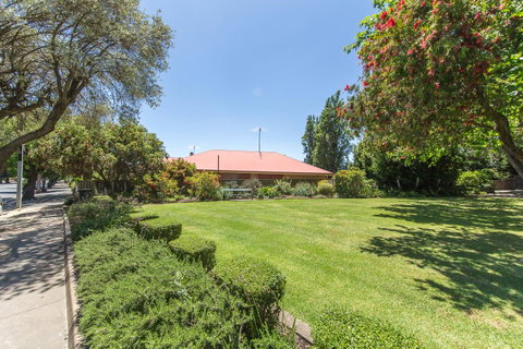 Tanunda\'s Magpie House - Kempsey Accommodation 30