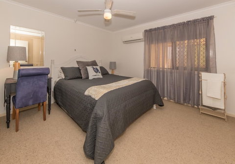 Tanunda\'s Magpie House - Kempsey Accommodation 4