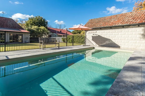 The Tudor House - Kempsey Accommodation 19