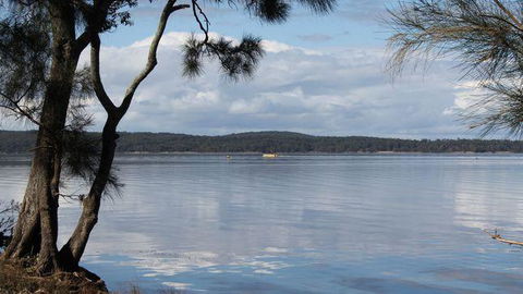 \'Point Break\' Your Waterfront Break At The Point - Kempsey Accommodation 0