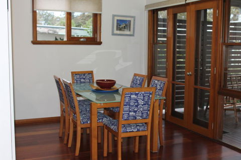 \'Point Break\' Your Waterfront Break At The Point - Kempsey Accommodation 7