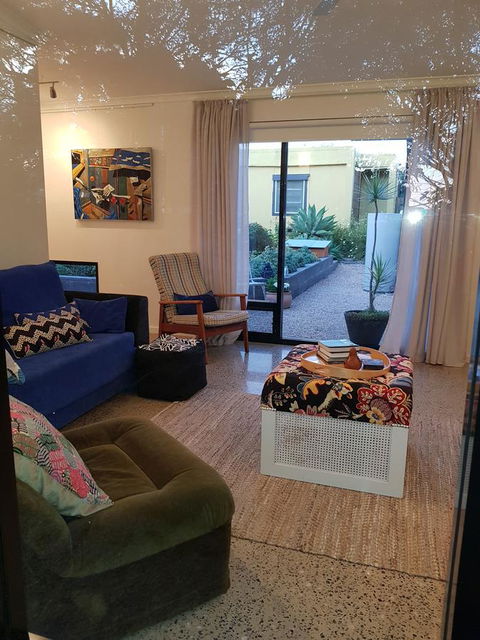 Sinclair Eco House - Kempsey Accommodation 10
