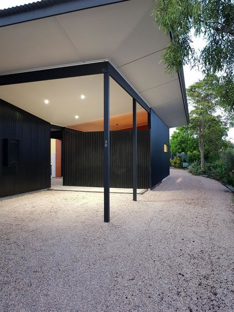 Sinclair Eco House - Kempsey Accommodation 2