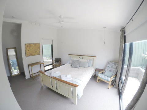 Sinclair Eco House - Kempsey Accommodation 8