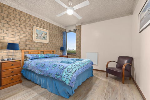 Sun & Surf Aldinga Beach Apartment - Kempsey Accommodation 8