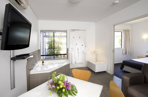 Majestic Oasis Apartments - Kempsey Accommodation 14