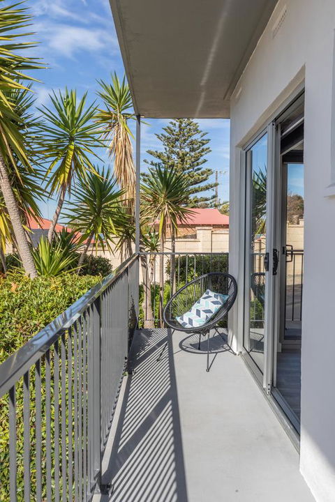 Bay 10 - Suites And Apartments - Kempsey Accommodation 4